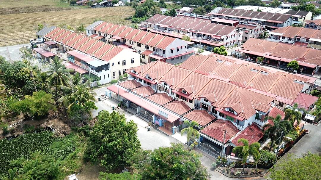 Taman Cenggih completed terrace homes